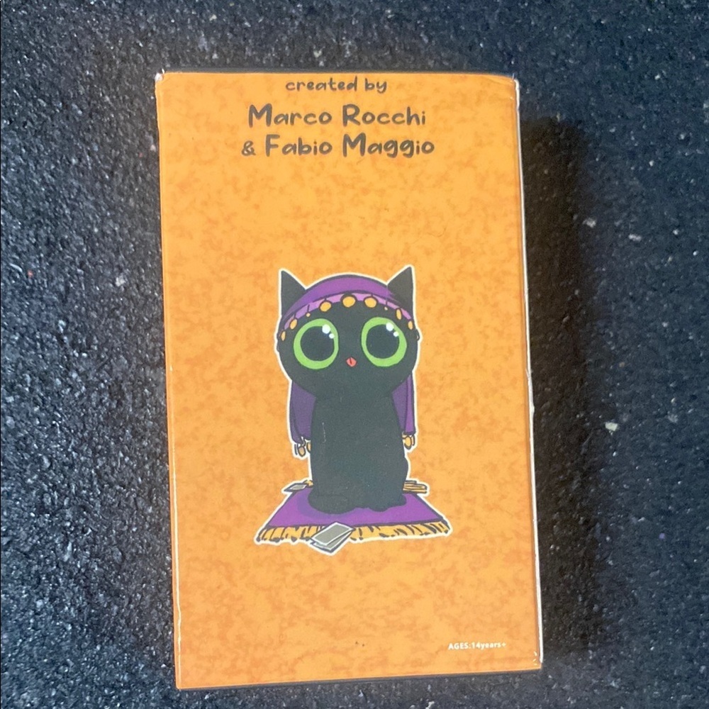 Catomancy Tarot Deck - Orange and Black - Picture 3 of 3